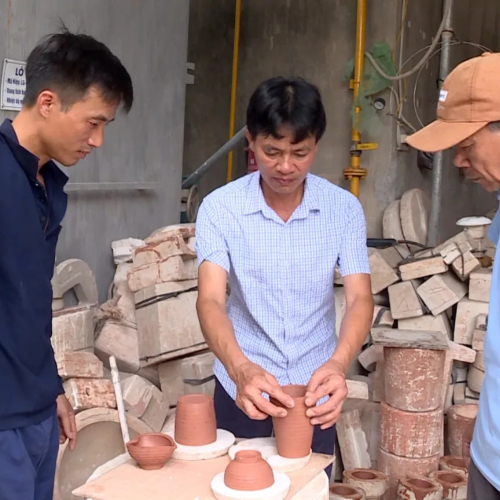 Bảo Tồn Nghề Gốm Truyền Thống Dưỡng Động