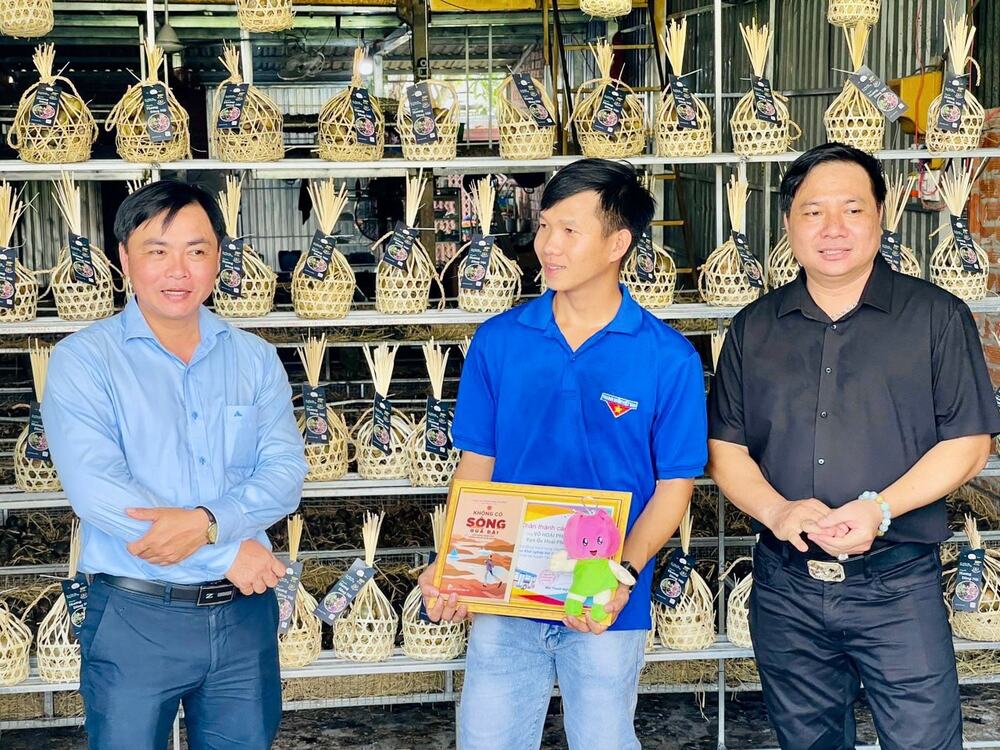 Ngôi nhà chung Doanh nhân trẻ
