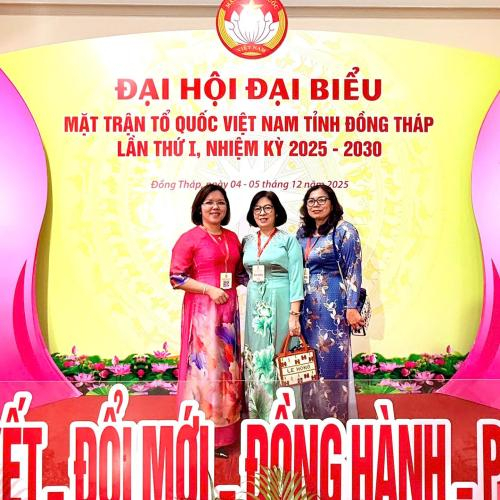 Hội Nữ Doanh Nhân Đồng Tháp Trao Nhà Đại Đoàn Kết Và Tham Dự Đại Hội Đại Biểu MTTQ Tỉnh Đồng Tháp Lần Thứ I